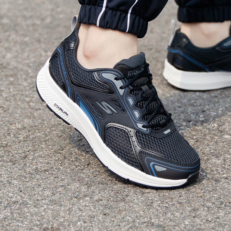 斯凯奇官方跑步鞋男鞋冬季新款复古轻便训练鞋软底减震透气运动鞋