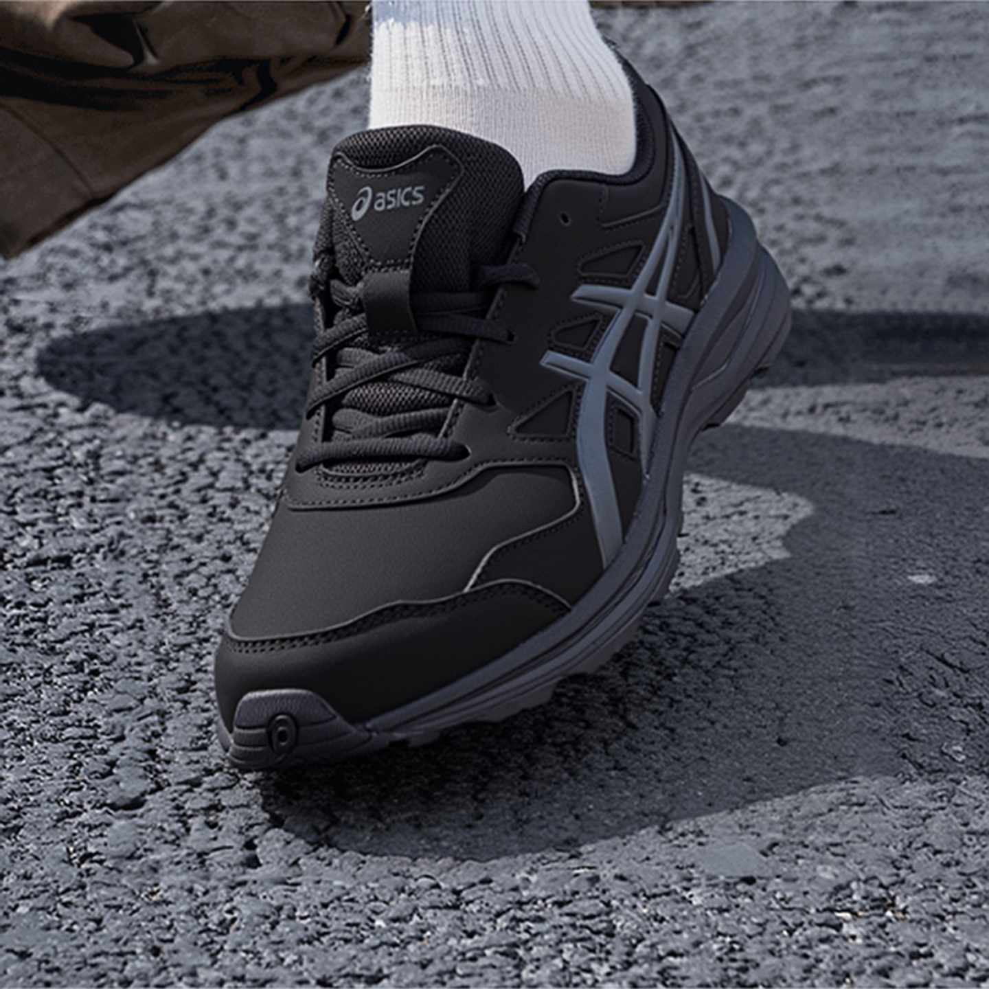 亚瑟士减震跑步鞋男鞋秋冬新款黑武士运动鞋GEL-MISSION 3慢跑鞋