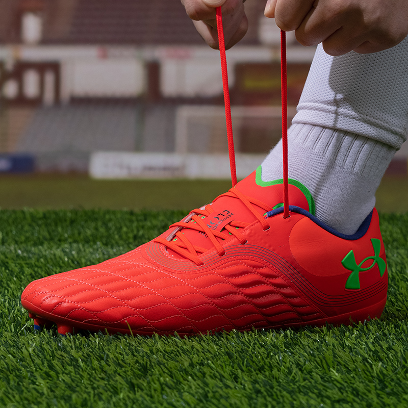 UA安德玛轻便减震足球鞋男鞋女鞋秋季新款低帮运动鞋人草训练鞋子