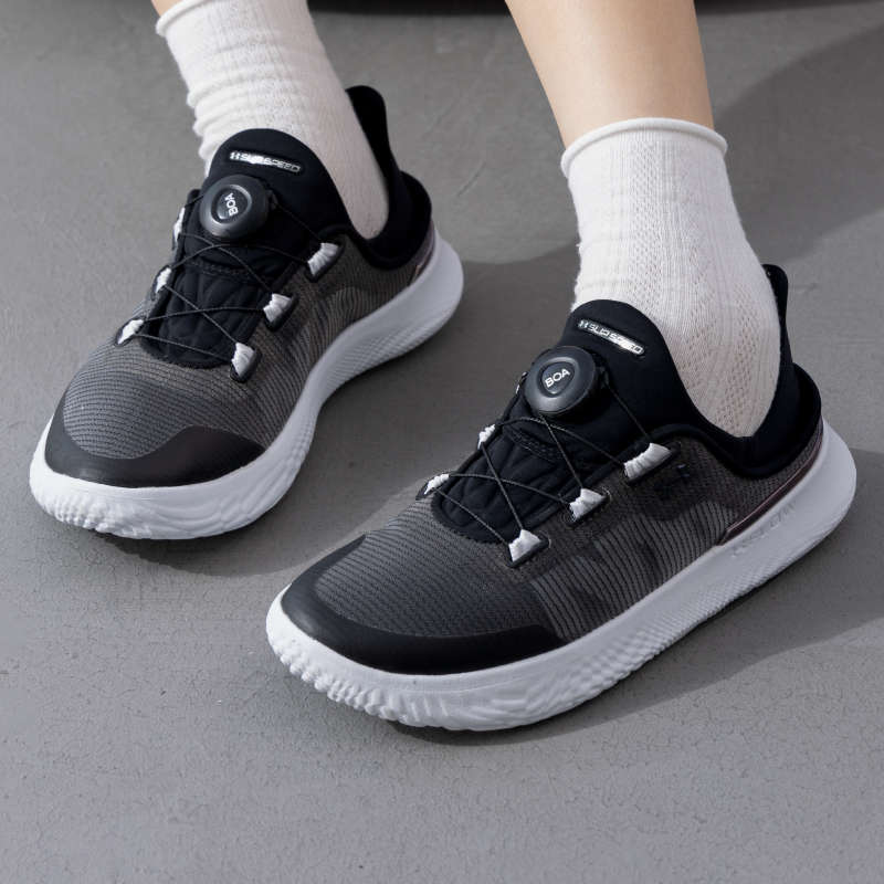 UA安德玛休闲鞋女鞋秋季新款缓震轻便运动鞋旋钮锁扣舒适通勤鞋子