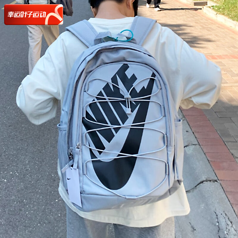 尺寸34*22*48cm，可装15.6寸笔记本电脑