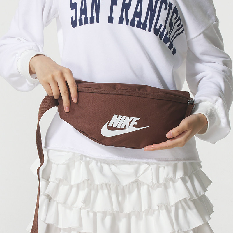 Nike耐克官方男包女包休闲包便携胸包腰包斜挎包运动单肩包DB0