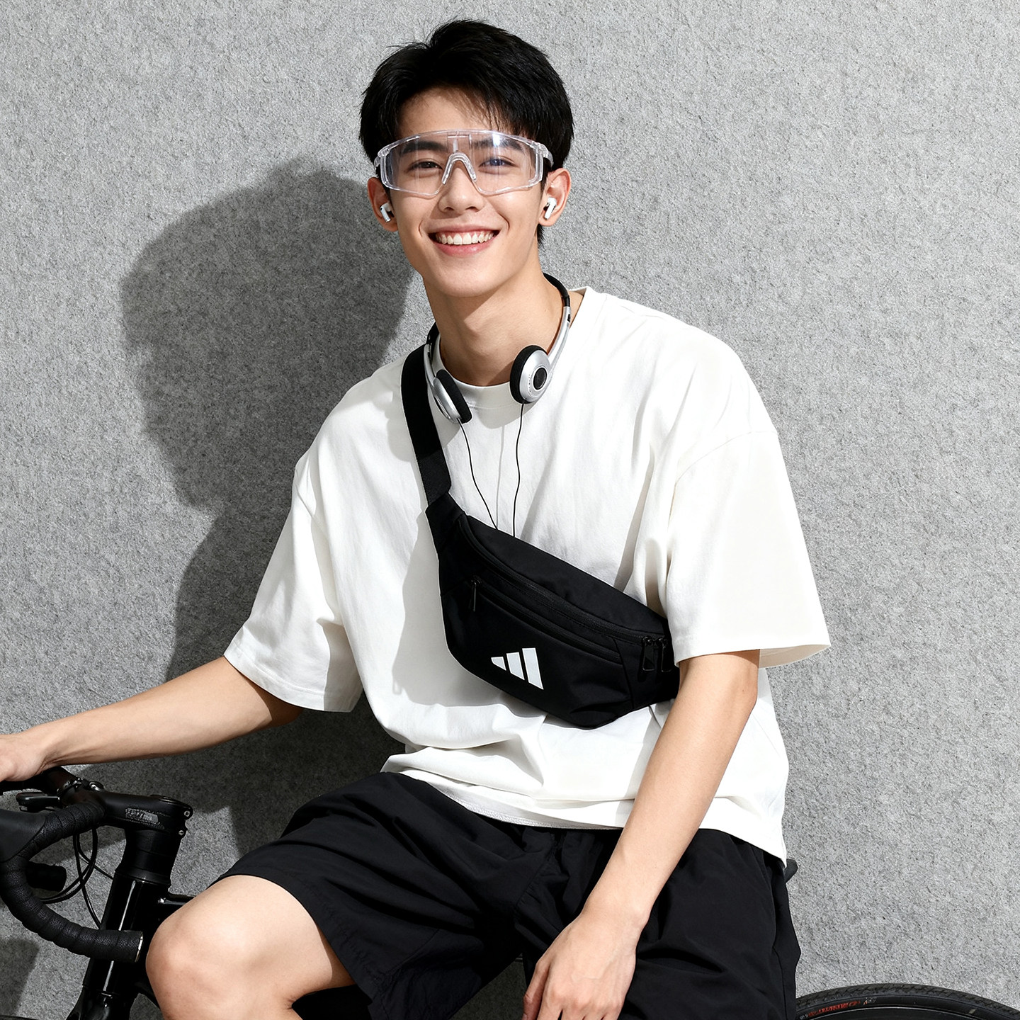 幸运叶子丨阿迪达斯运动腰包男包女包骑行胸包健身包多功能斜挎包