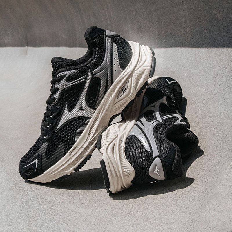 Mizuno美津浓男鞋女鞋2026春季新款跑步鞋缓震复古运动鞋R