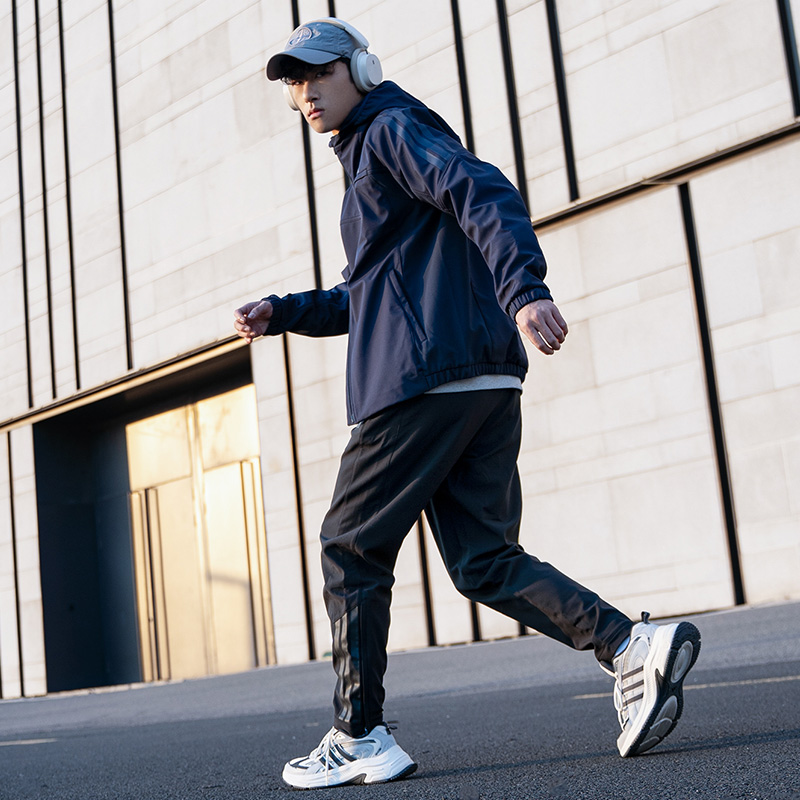 阿迪达斯梭织运动套装男装冬季新款加绒外套长裤两件套夹克裤子潮