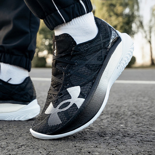 3027205 安德玛UA 跑鞋 情侣运动户外专业跑步鞋 004 春夏Flow男女鞋