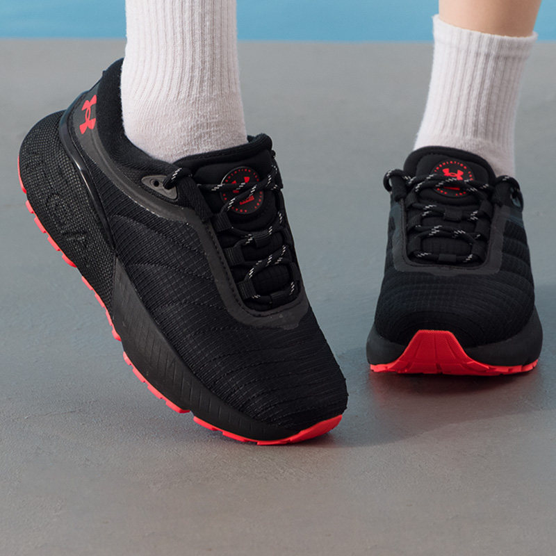 UA安德玛缓震厚底跑步鞋女鞋秋季新款轻便低帮运动鞋健身训练跑鞋