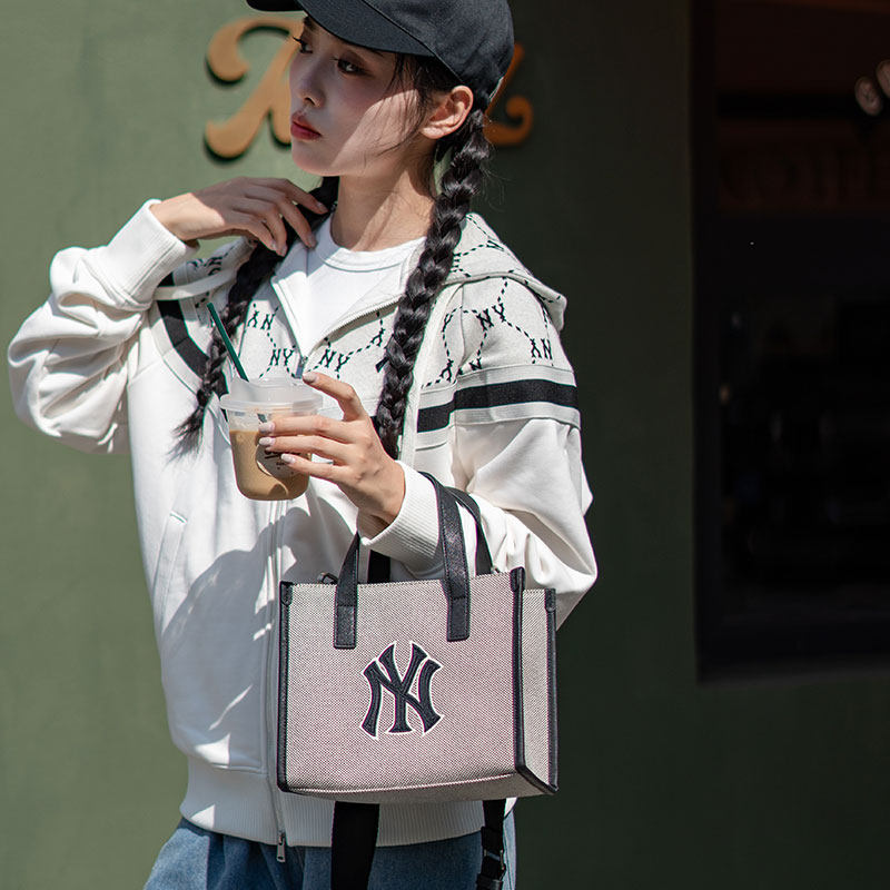 MLB官方 男女款休闲时尚复古帆布托特包手提斜挎单肩包3AORS