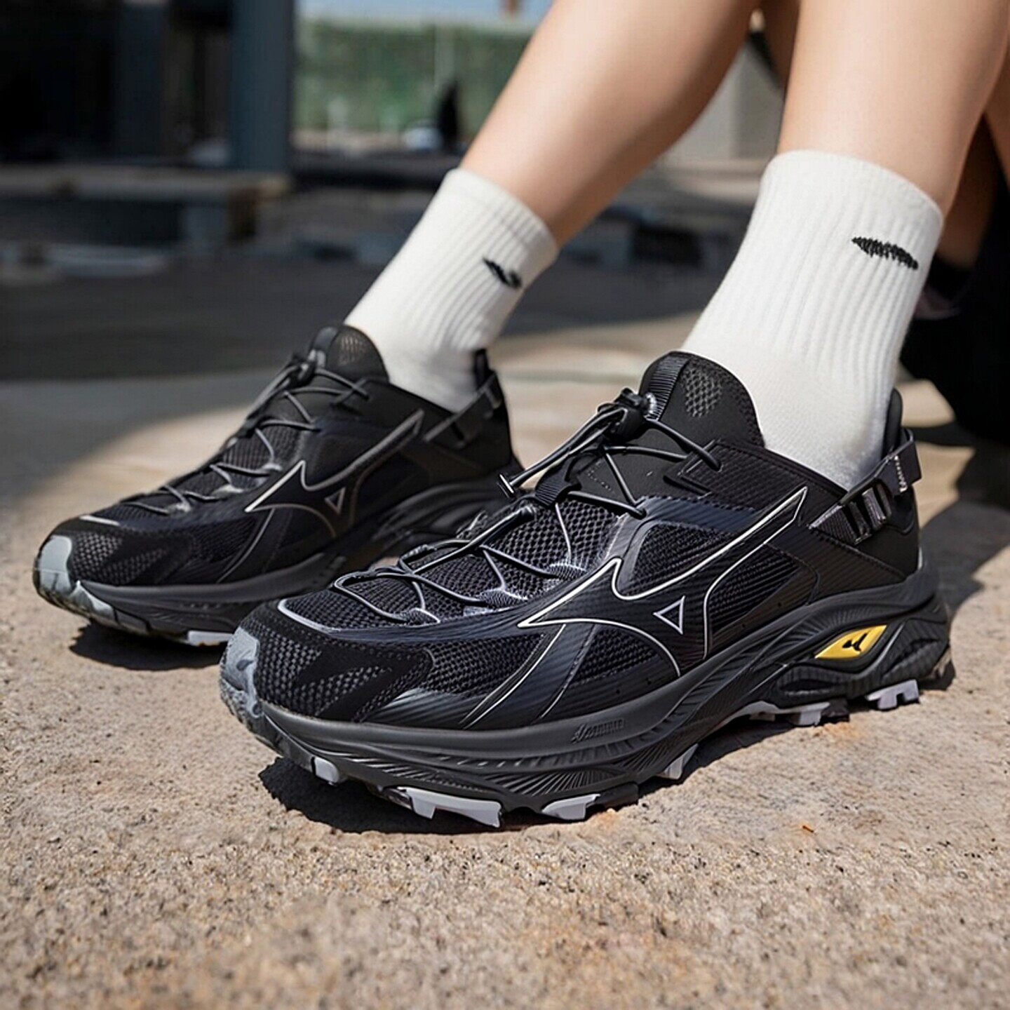 MIZUNO美津浓男鞋女鞋夏季运动鞋户外涉水鞋徒步情侣休闲溯溪鞋