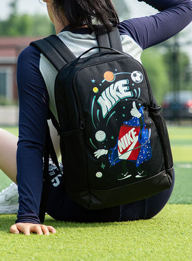 NIKE耐克儿童双肩包冬季新款男童女童休闲包运动包时尚背包FN1359
