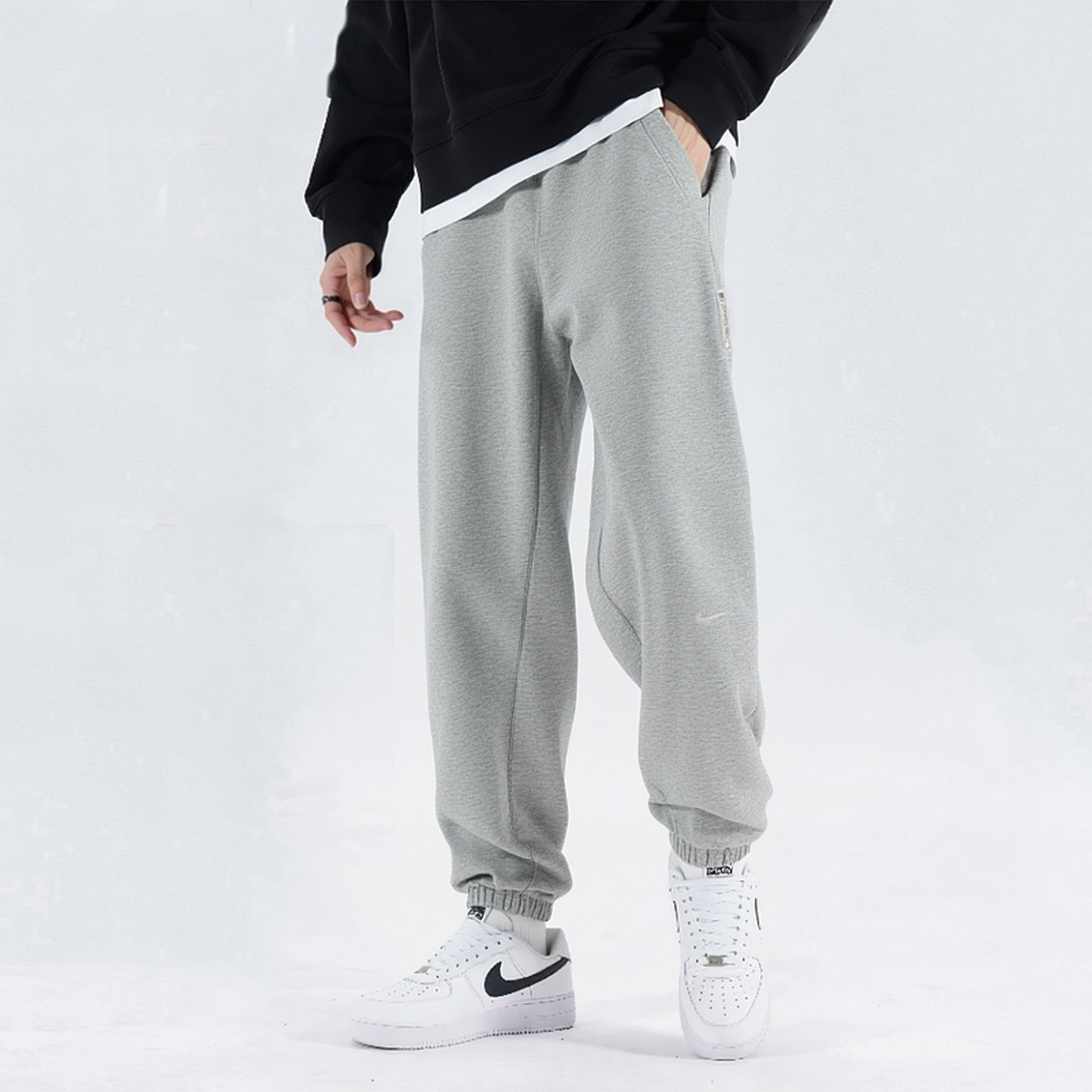 NIKE耐克裤子男款春秋灰色卫裤针织休闲长裤宽松束脚运动裤FZ0