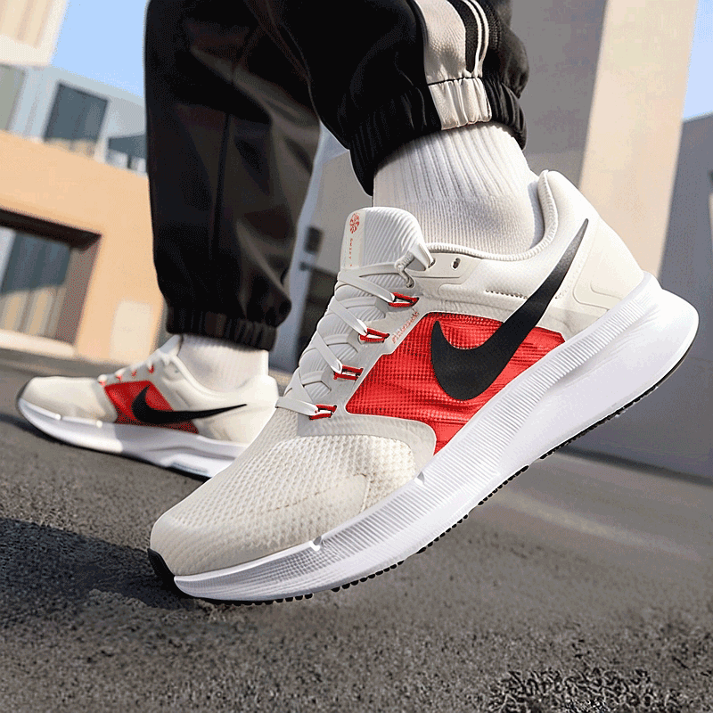 耐克飞线跑步鞋男鞋2025冬季新款官方正品运动鞋休闲鞋网面跑鞋男