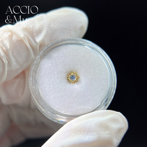 ACCIO&Mu天然月光石18K黄金插针耳钉16g高级感迷你耳骨钉不过敏