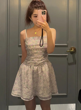 BM小海鸥新款紫色碎花抹胸吊带裙女弹力防走光显瘦连衣裙女短裙子