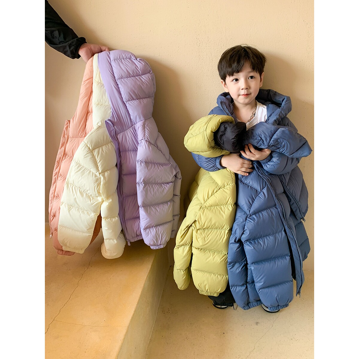 左西正【反季清仓】儿童轻薄款羽服男女中大童连帽绒丝外套童装直