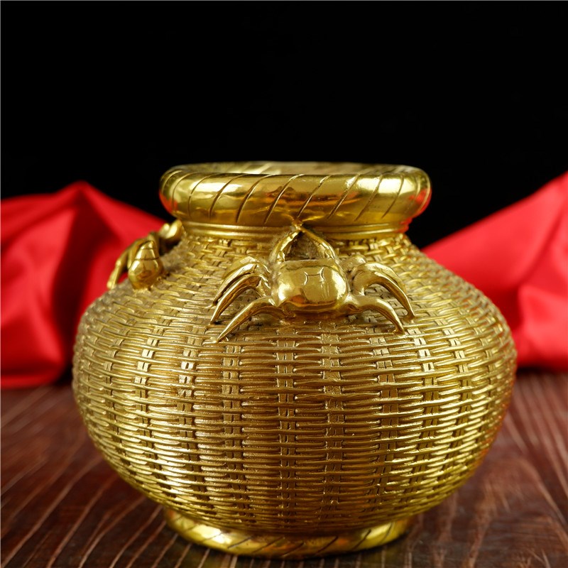 纯铜守财年年有余客厅风水摆件