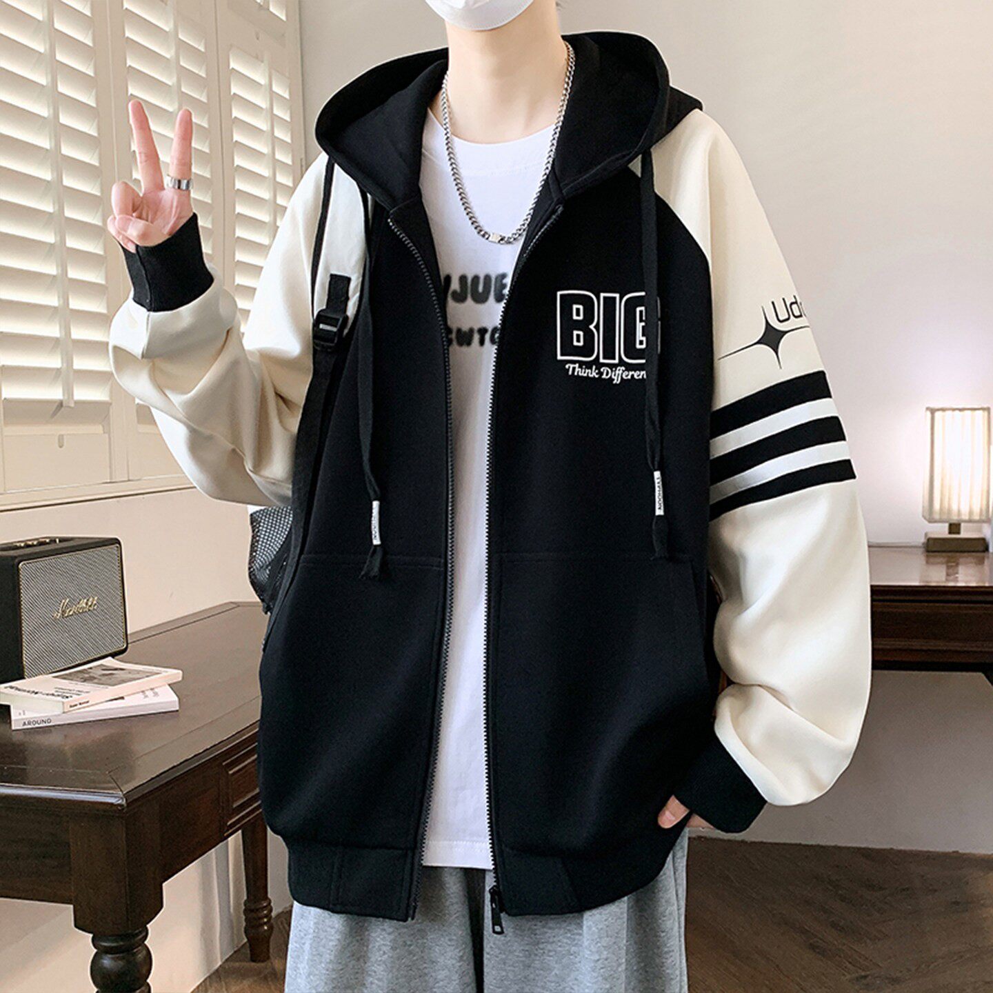 青少年秋冬季新款加绒加厚卫衣男孩高中初中学生帅气大童男装外套