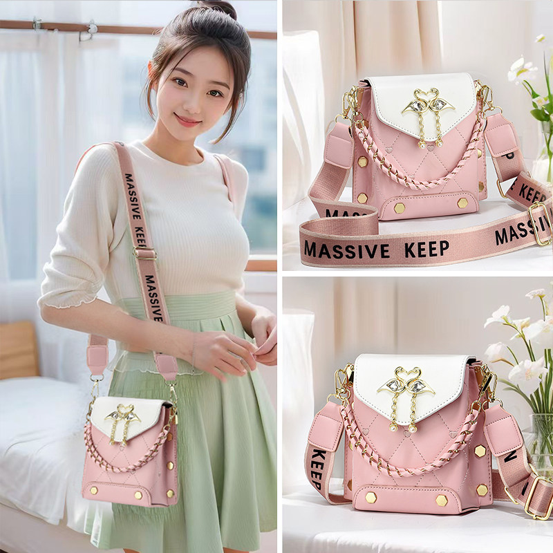 夏季洋气斜挎包迷你小包包装手机包学生天蓝女包2024新款包包少女