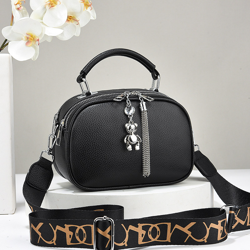 春夏小包包女包2024新款斜挎包黑色女包送妈妈大气菱格单肩包百搭,箱包皮具/热销女包/男包,小方包,淘宝优惠券,粉丝福利购,淘宝优惠卷