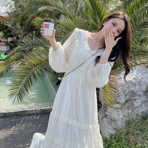 [新款]設(shè)計(jì)感V領(lǐng)長(zhǎng)款連衣裙 2280p125 k178圖片