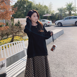 格子拼接假两件卫衣裙女春秋宽松显瘦遮肚减龄2025新款休闲连衣裙图片