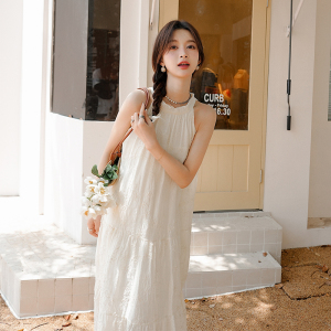 文艺气质高级感连衣裙2023新款女夏宽松长裙海边度假挂脖仙女裙仙图片 文艺气质高级感连衣裙2023新款女夏宽松长裙海边度假挂脖仙女裙仙图片