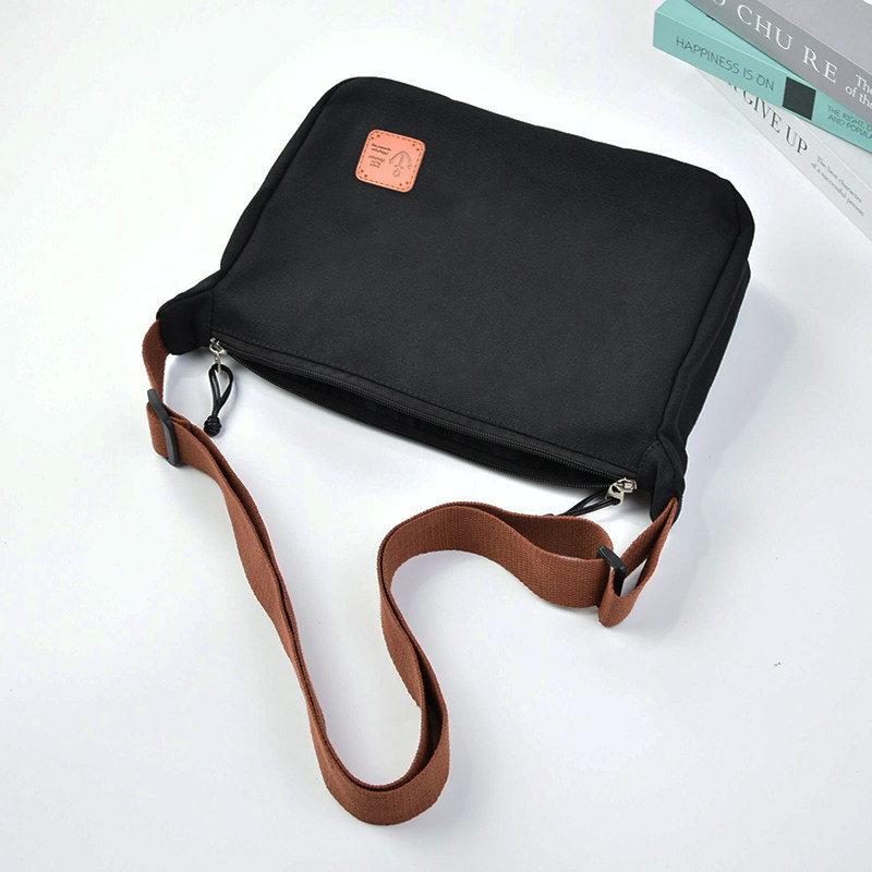 新款学生百搭纯棉帆布单肩斜挎包男女简约肩包斜挎包女包包大容量