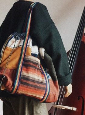 【时舟】彩色羊毛羊绒呢 手工拼布制作 彩虹宽背带 冬季抽绳背包