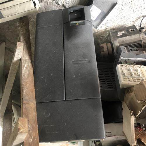 6SE6440-2UD33-7EA1二手拆机 详情询问客服