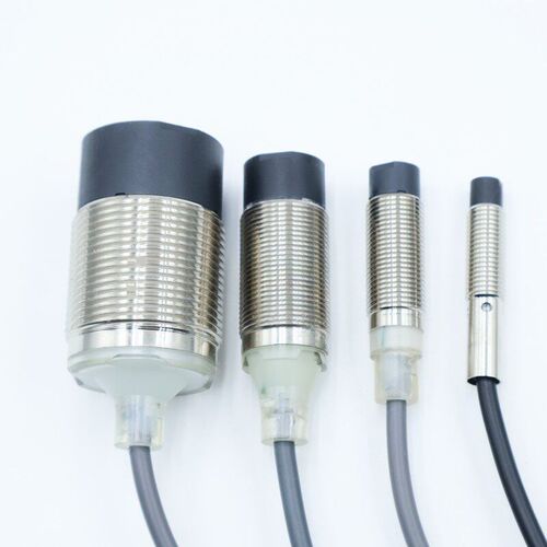 E2B-M18LS05-WP-C1 E2B-M18LN10-WP-B1 E2B-M18LS05-WZ-C1 C2 B2