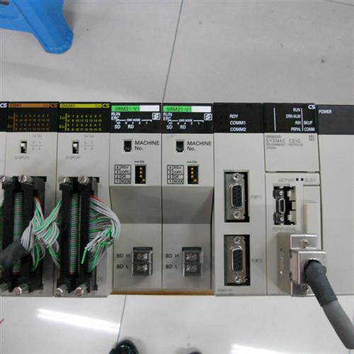9新原装模块 CS1W-ID261