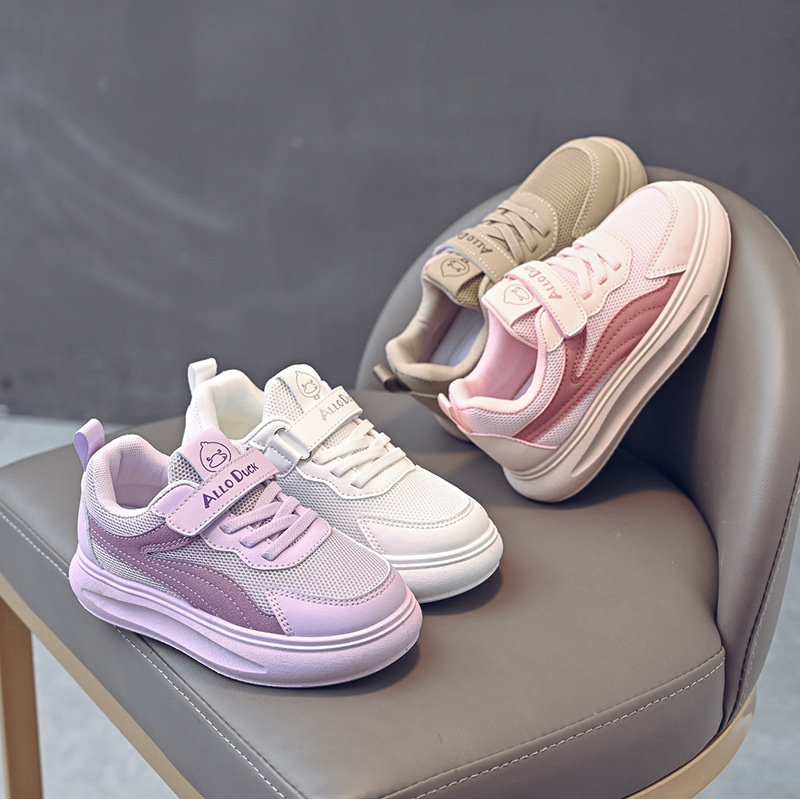 新款儿童小白鞋四季防滑平底潮鞋小男孩网面板鞋休闲百搭女童鞋子