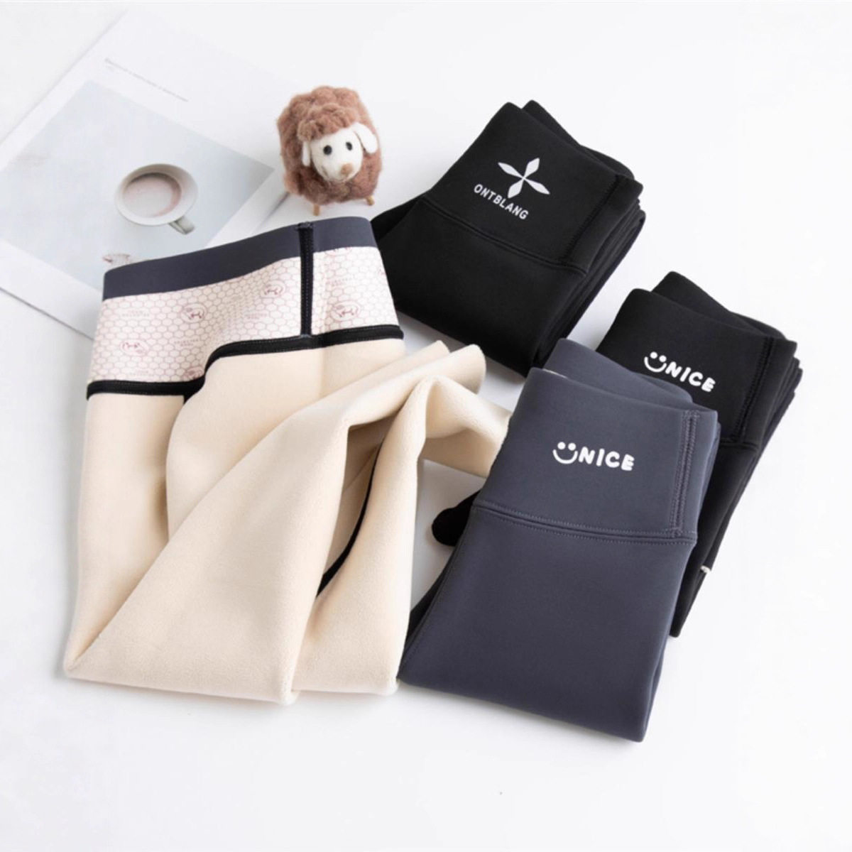 新品女童打底裤裤黑色瑜伽裤儿童鲨鱼裤秋冬加厚大童加绒裤子外穿