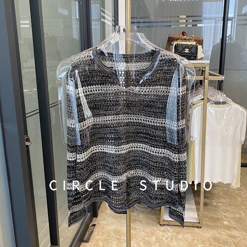 时髦花纱网眼透视宽松条纹针织衫