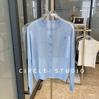 圆领薄款开衫简约针织衫