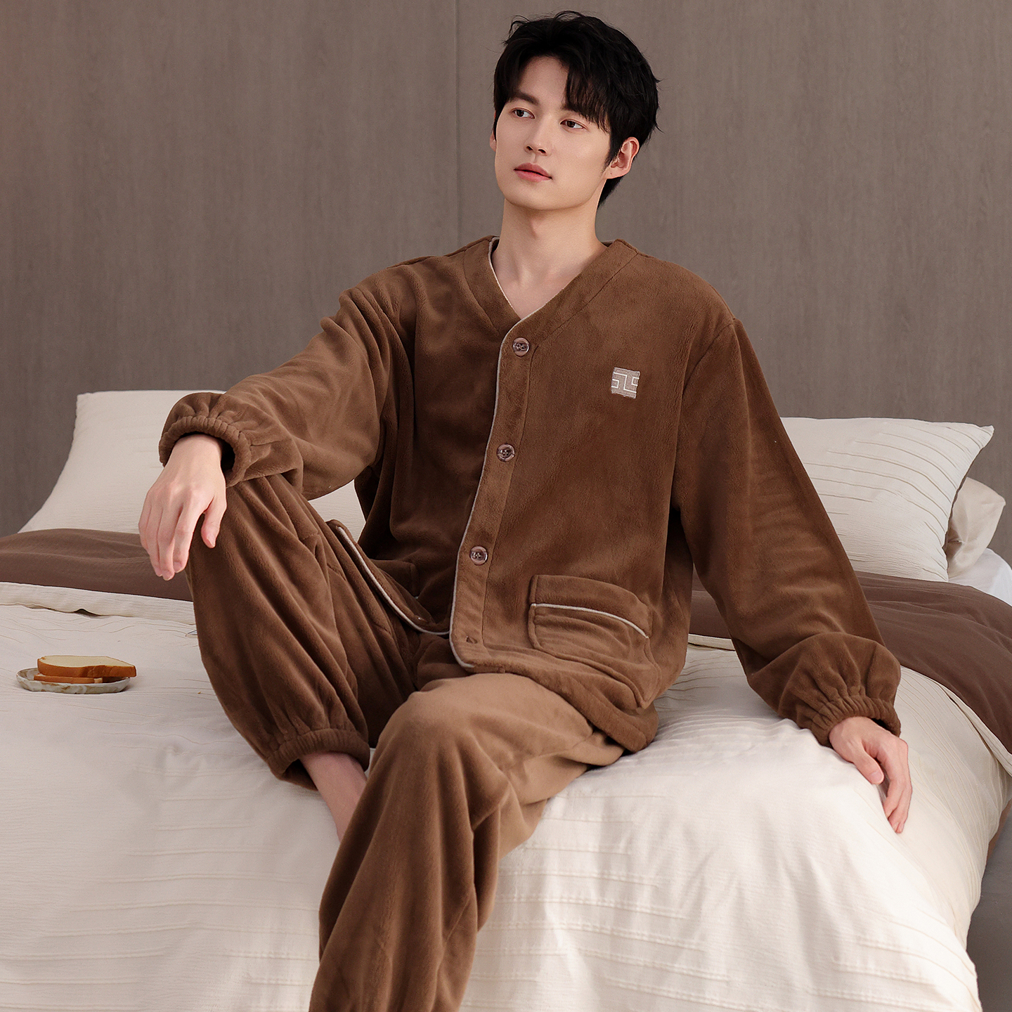 睡衣男冬季珊瑚绒加厚加绒保暖男款秋冬款法兰绒高级感家居服开衫