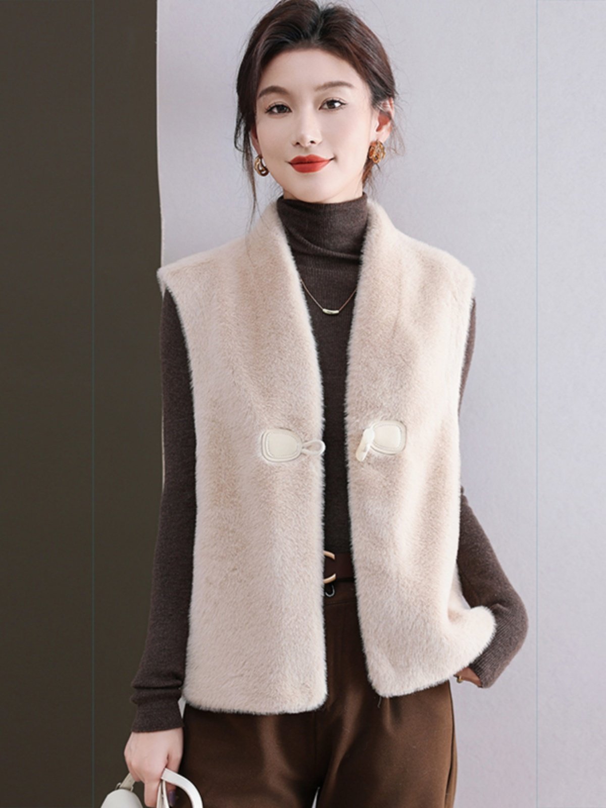 彷水貂绒女士保暖马甲背心秋冬季新中式外搭加绒加厚马夹中年妈妈