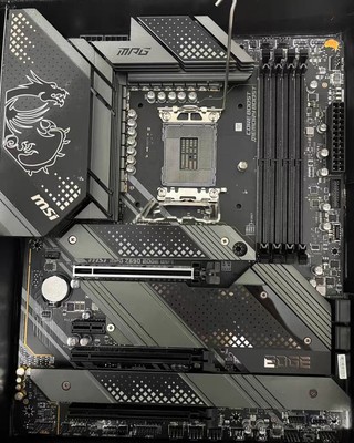 微星Z690 EDGE WIFI D5内存刀锋主板1700针支持12/13/14代cpu