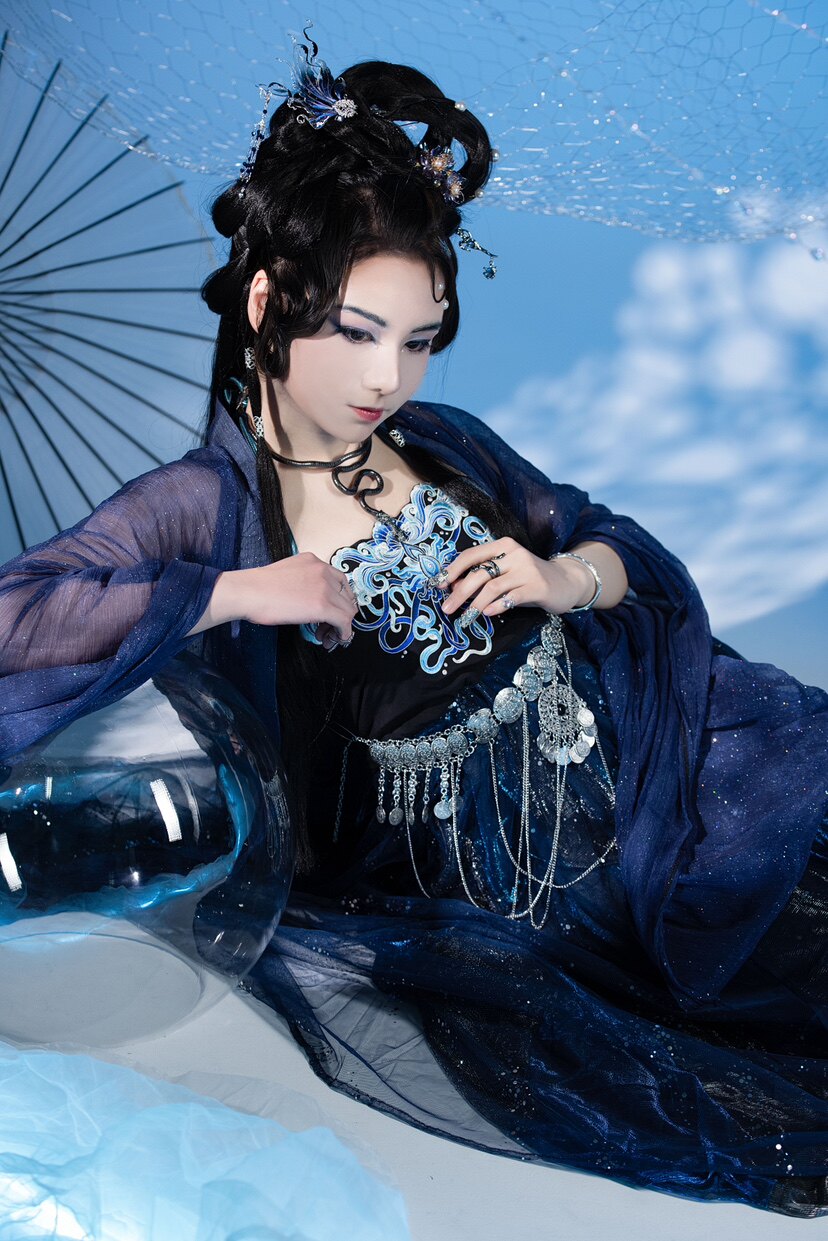 【清仓白菜】克苏鲁系暗黑海妖刺绣诃子裙汉服【深海】现货