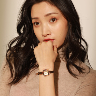 聚利时手表女学生防水小方糖皮带款 简约复古女士手表小巧精致496