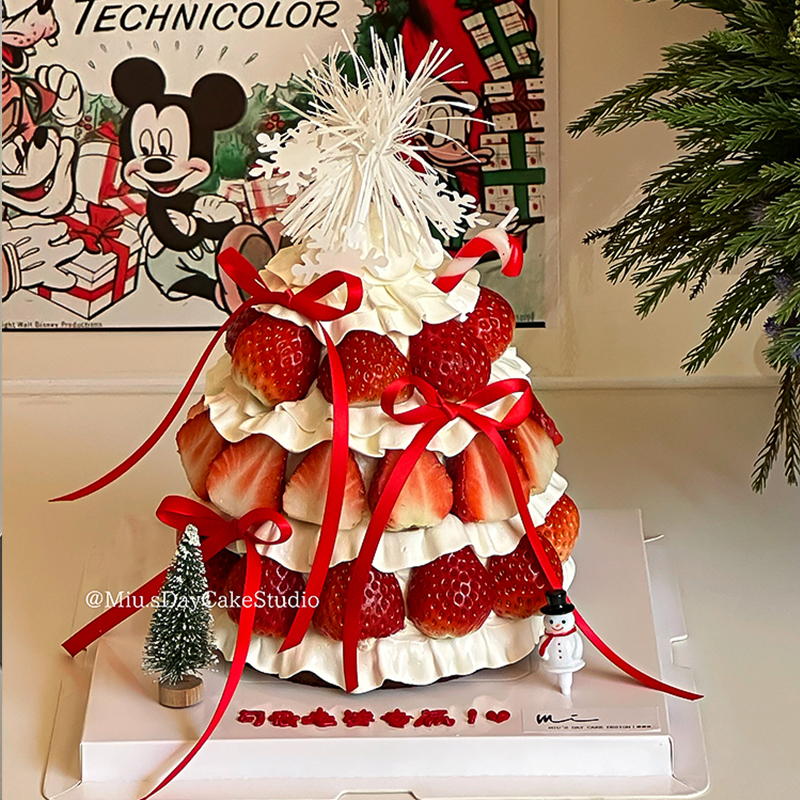 2024圣诞节奶油草莓塔蛋糕装饰