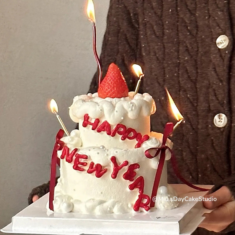 网红新年跨年夜甜品双层许愿蜡烛插件草莓蛋糕装饰红色蝴蝶结丝带,节庆用品/礼品,蛋糕/烘焙装饰用品,淘宝优惠券,粉丝福利购,淘宝优惠卷
