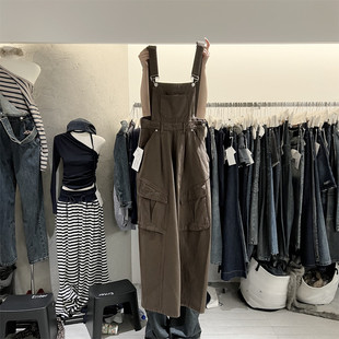 PLNH2025秋冬新款韩版设计感宽松显瘦复古做旧双口袋牛仔背带裤女