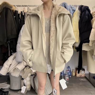 PLNH2025冬季新款韩版设计感宽松显瘦大翻领毛领保暖羽绒服外套女