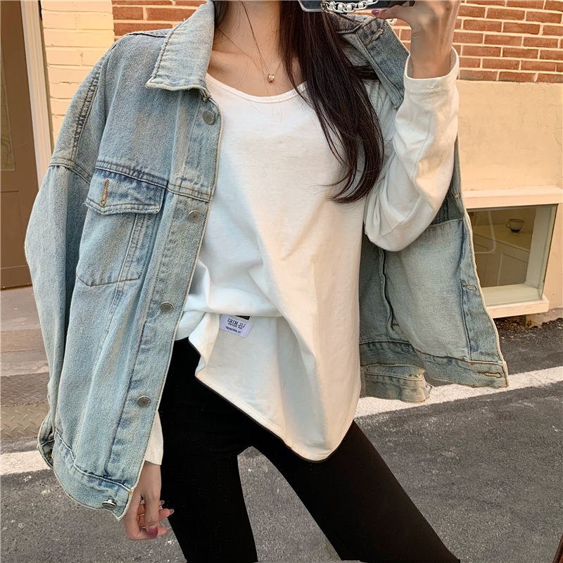 Real shot and real price Korean versatile frosted V-neck slit letter mapping loose T-shirt