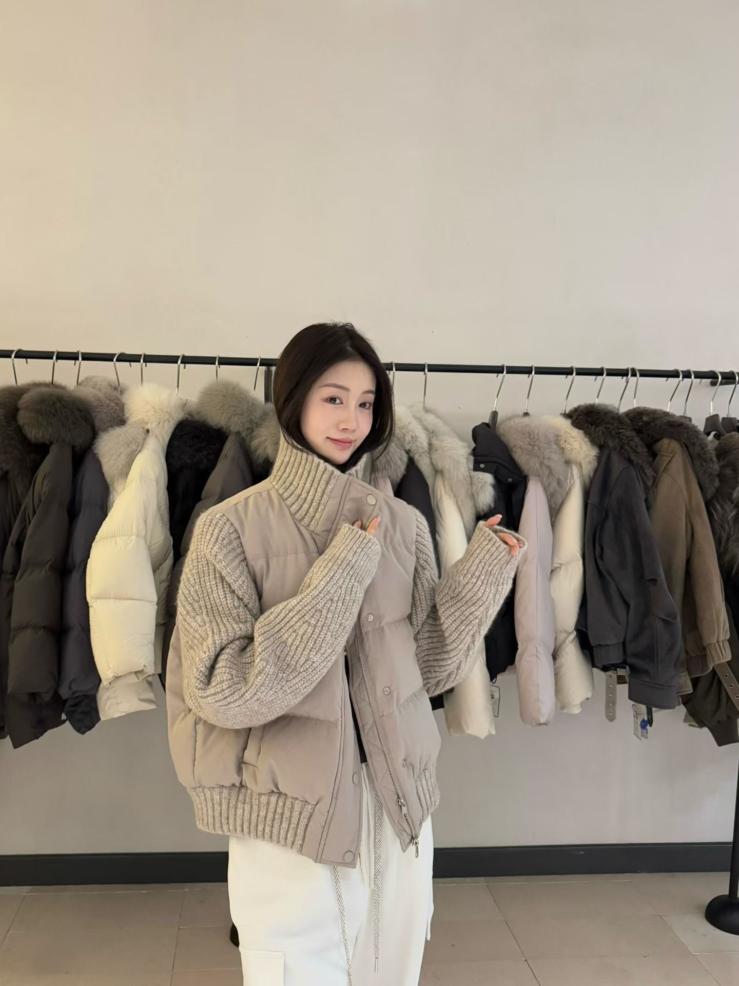 欧洲站2025冬季新款立领拼接针织袖口羽绒服女宽松时尚外套潮