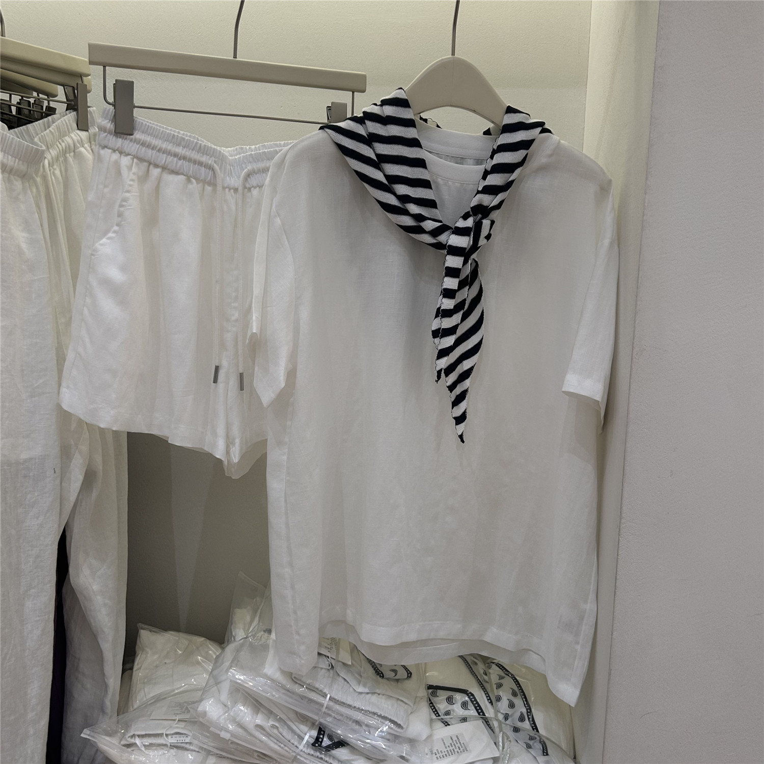 ELEVEN正品拍女士半身裙2026夏季新款松紧腰显瘦休闲百搭三件套