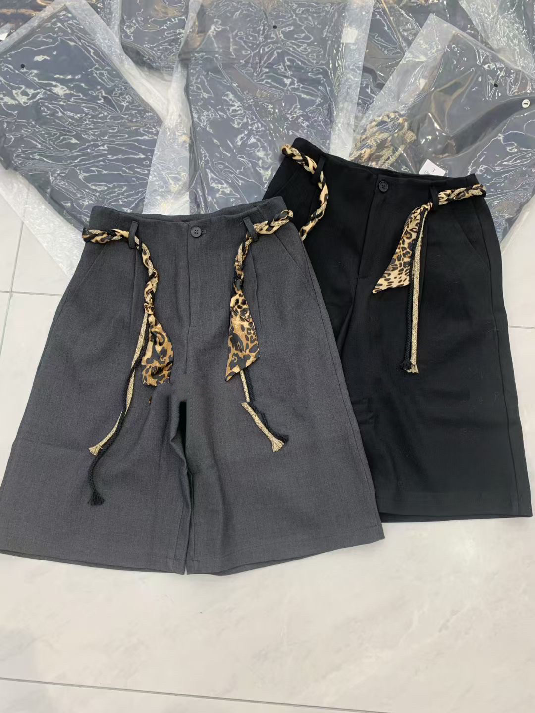 欧货2025早秋新款时尚高腰豹纹腰带直筒休闲裤女百搭阔腿中裤子