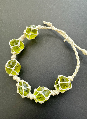 新款橄榄石花环手链手绳清新爆款纯手工编织手链手绳闺蜜情侣