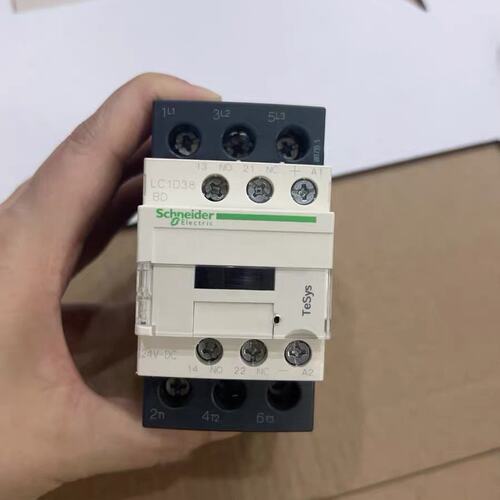 LC1D38BD直流接触器，24VDC，3P，额定电流